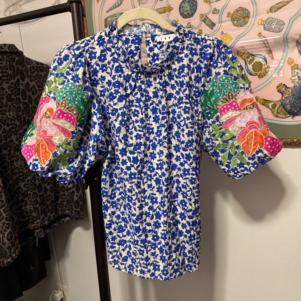 THML Blue Floral Blouse with Multicolor Sleeves - Picture 3 of 6